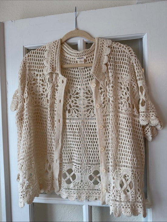 Ultra Pink Tops - Ultra Pink Brand Crochet Button-Front top